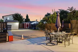827 Central Ave, Hollister, CA 95023 - Photo 29