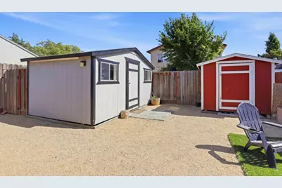 827 Central Ave, Hollister, CA 95023 - Photo 21