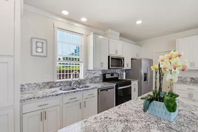 1350 Oakland 34, San Jose, CA 95112 - Photo 11