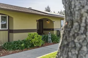 3390 Fallon Rd, Hollister, CA 95023 - Photo 9