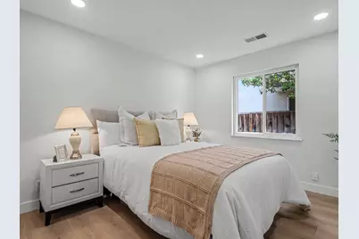1238 Las Palmas Dr, Santa Clara, CA 95051 - Photo 25