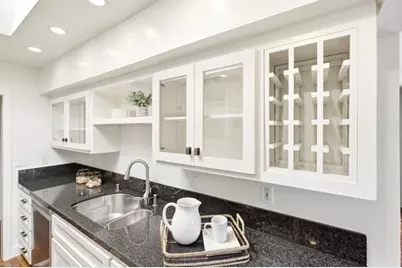 617 Forest Ave, Palo Alto, CA 94301 - Photo 9
