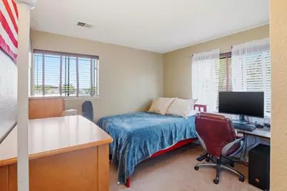 1825 Cherokee Dr 2, Salinas, CA 93906 - Photo 13