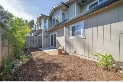 1608 Wren Pl, Santa Cruz, CA 95062 - Photo 11
