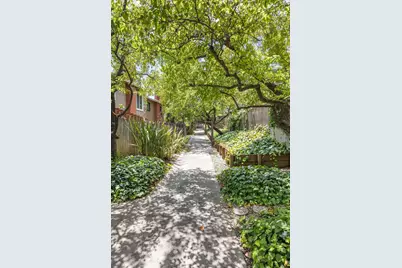 10157 Camberley Ln, Cupertino, CA 95014 - Photo 77