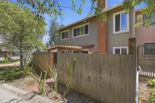 10157 Camberley Ln, Cupertino, CA 95014 - Photo 49