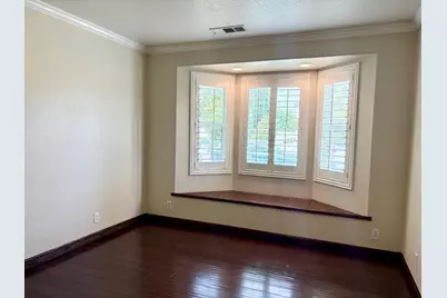 1386 Flora Ave, San Jose, CA 95130 - Photo 7