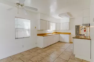 1084 S Second St, San Jose, CA 95112 - Photo 9
