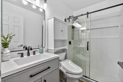 295 Esmeralda Ct, San Jose, CA 95116 - Photo 27