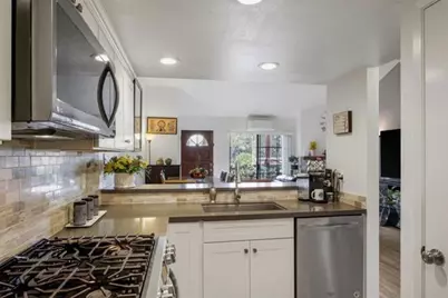 880 N Winchester Blvd 205, Santa Clara, CA 95050 - Photo 5