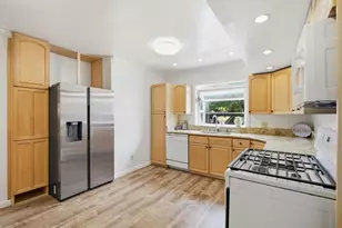 124 Fagundes St, Hayward, CA 94544 - Photo 11