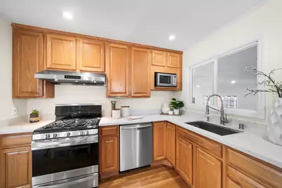 23 Meadow Ln, Redwood City, CA 94063 - Photo 11