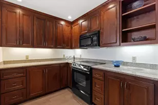 Crystal Springs Rd, San Mateo, CA 94402 - Photo 11