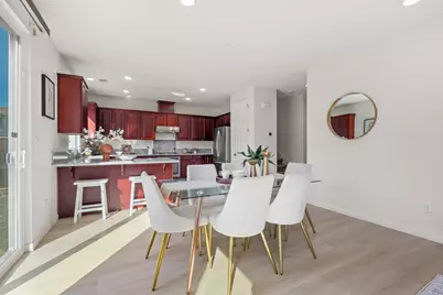 1399 Shore Dr, San Jose, CA 95131 - Photo 9