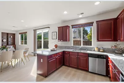 1399 Shore Dr, San Jose, CA 95131 - Photo 29