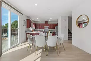 1399 Shore Dr, San Jose, CA 95131 - Photo 23