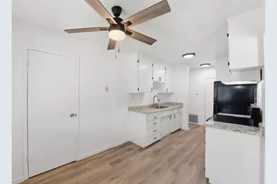 1745 Ross Cir, San Jose, CA 95124 - Photo 11