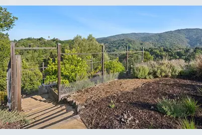 27690 Central Dr, Los Altos Hills, CA 94022 - Photo 63