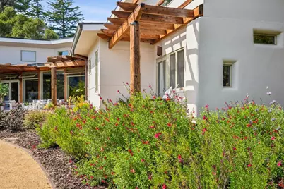 27690 Central Dr, Los Altos Hills, CA 94022 - Photo 53