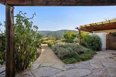27690 Central Dr, Los Altos Hills, CA 94022 - Photo 43