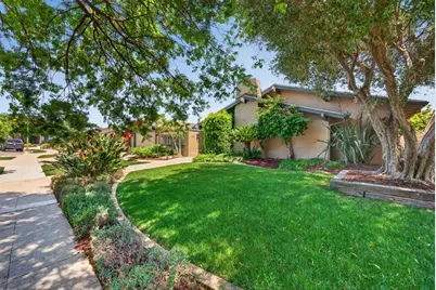 2140 Cedarwood Ln, San Jose, CA 95125 - Photo 3
