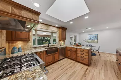 2140 Cedarwood Ln, San Jose, CA 95125 - Photo 13
