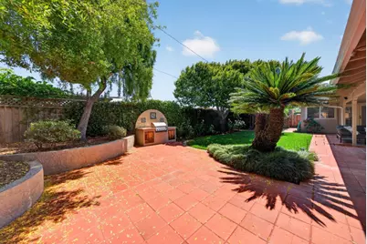 2140 Cedarwood Ln, San Jose, CA 95125 - Photo 43