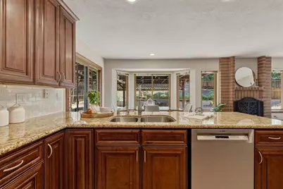 2072 Pleasant Crest Ct, San Jose, CA 95148 - Photo 17