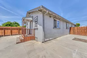 823 Central Ave, Hollister, CA 95023 - Photo 13