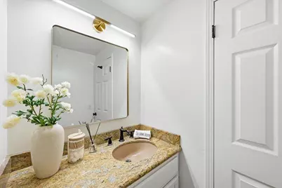 5841 Arapaho Dr, San Jose, CA 95123 - Photo 43