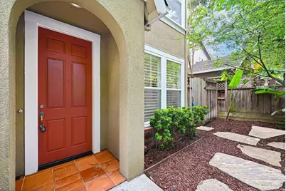 707 Valparaiso Ave, Menlo Park, CA 94025 - Photo 3