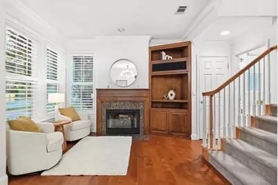 707 Valparaiso Ave, Menlo Park, CA 94025 - Photo 5