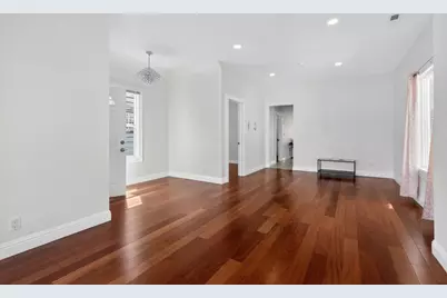 1539 International Blvd, Oakland, CA 94606 - Photo 7