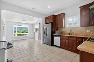 1539 International Blvd, Oakland, CA 94606 - Photo 13