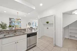 1099 Westbury Dr, San Jose, CA 95131 - Photo 11