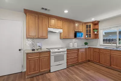 408 Casa Loma Ct, San Jose, CA 95129 - Photo 7