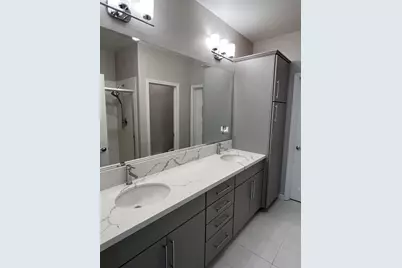 326 Agustin Narvaez St Unit 5, San Jose, CA 95136 - Photo 9
