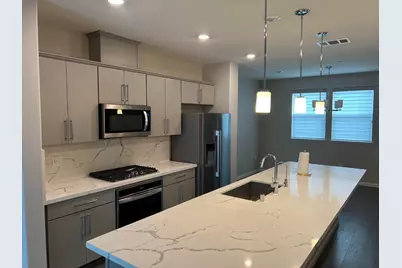 326 Agustin Narvaez St Unit 5, San Jose, CA 95136 - Photo 5