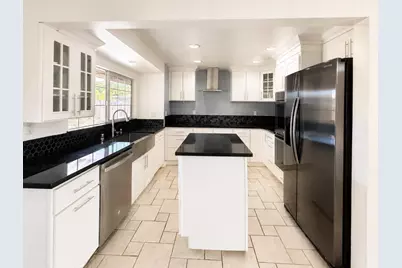 1645 Scotty St, San Jose, CA 95122 - Photo 5
