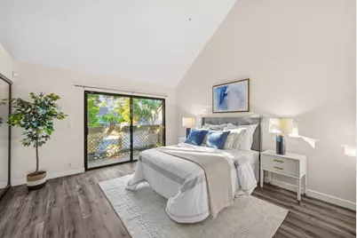 98 Pelican Ln, Redwood City, CA 94065 - Photo 15