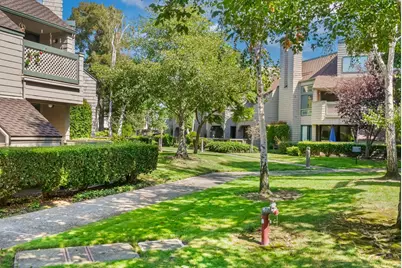 98 Pelican Ln, Redwood City, CA 94065 - Photo 29