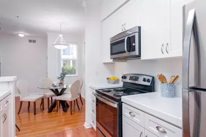 1982 W Bayshore Rd 219, East Palo Alto, CA 94303 - Photo 17