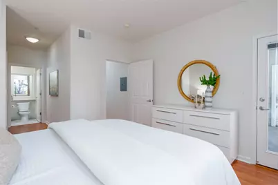 1982 W Bayshore Rd 219, East Palo Alto, CA 94303 - Photo 9