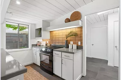 237 Edlee Ave, Palo Alto, CA 94306 - Photo 15