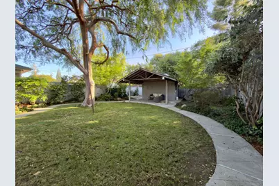 3057 South Ct, Palo Alto, CA 94306 - Photo 15