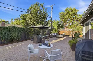 Peachtree Ct, Mountain View, CA 94040 - Photo 35