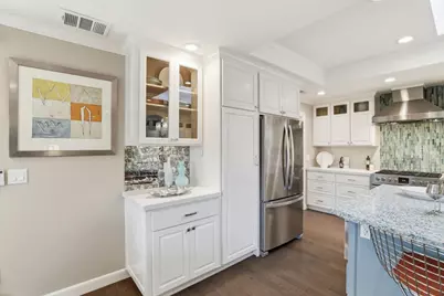 Peachtree Ct, Mountain View, CA 94040 - Photo 9