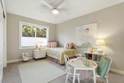 Peachtree Ct, Mountain View, CA 94040 - Photo 19
