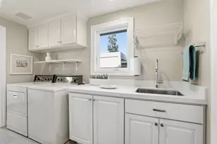 Peachtree Ct, Mountain View, CA 94040 - Photo 33