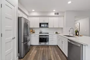 254 Agustin Narvaez 7, San Jose, CA 95136 - Photo 11